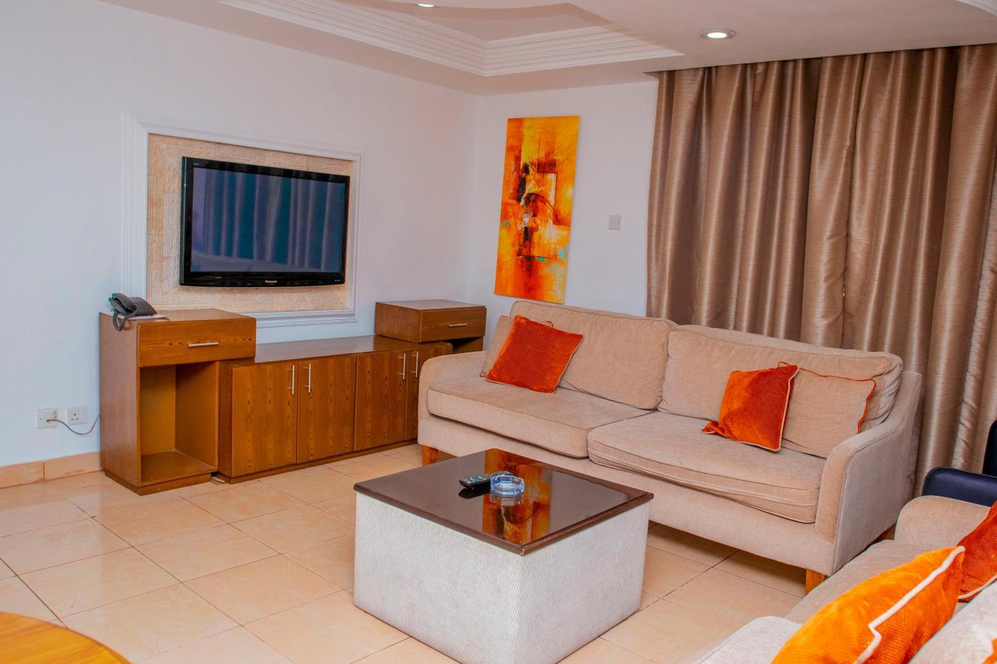 Sleep Inn Hotel - City Centre Dar es Salaam Esterno foto