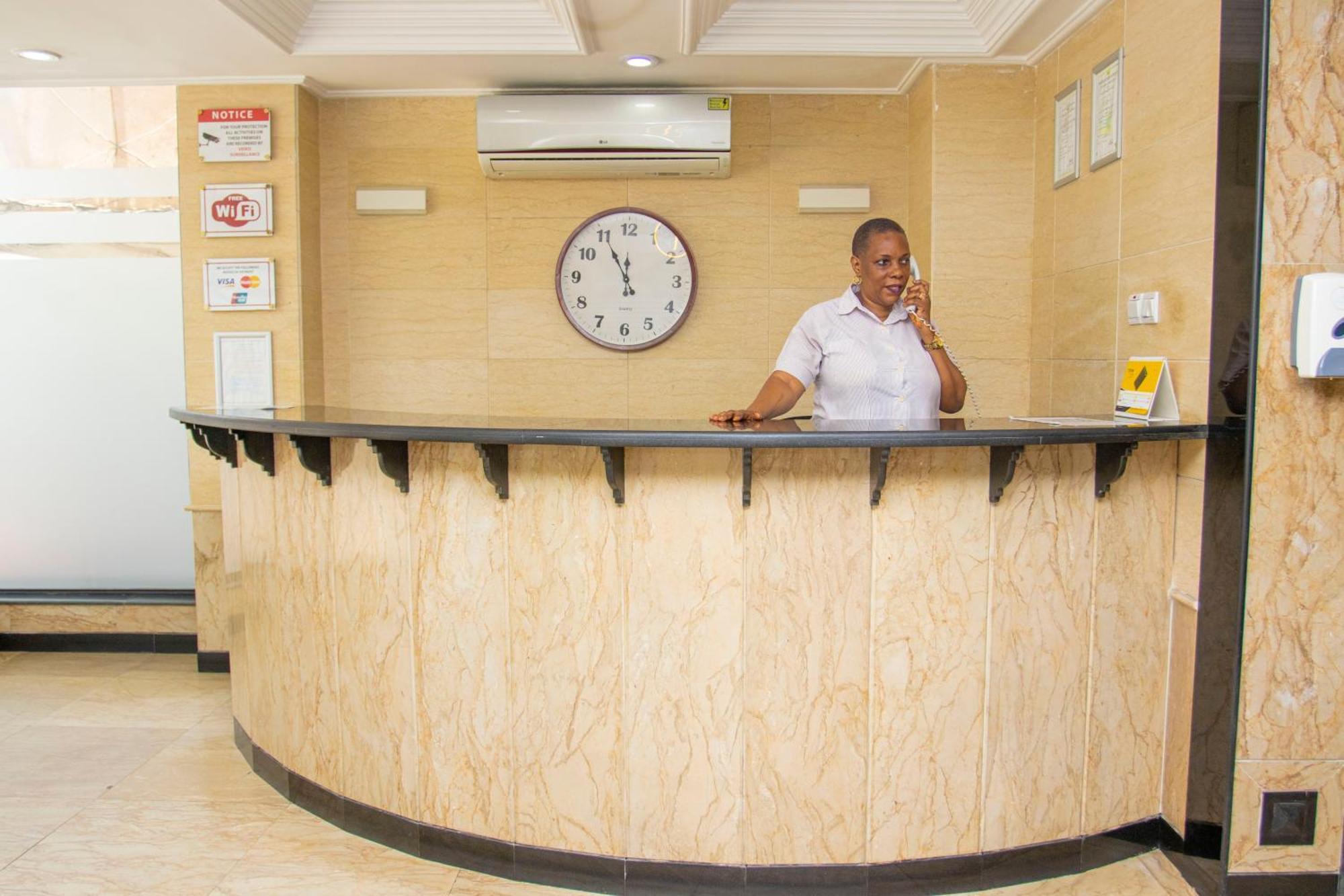 Sleep Inn Hotel - City Centre Dar es Salaam Esterno foto